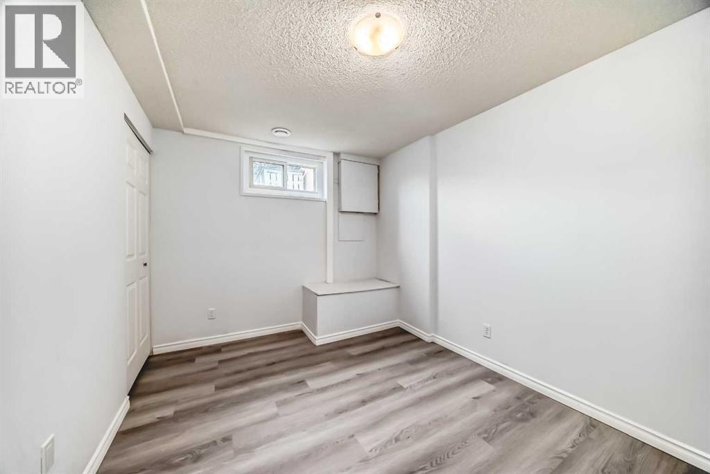 81 Bearberry Close NW — photo 30