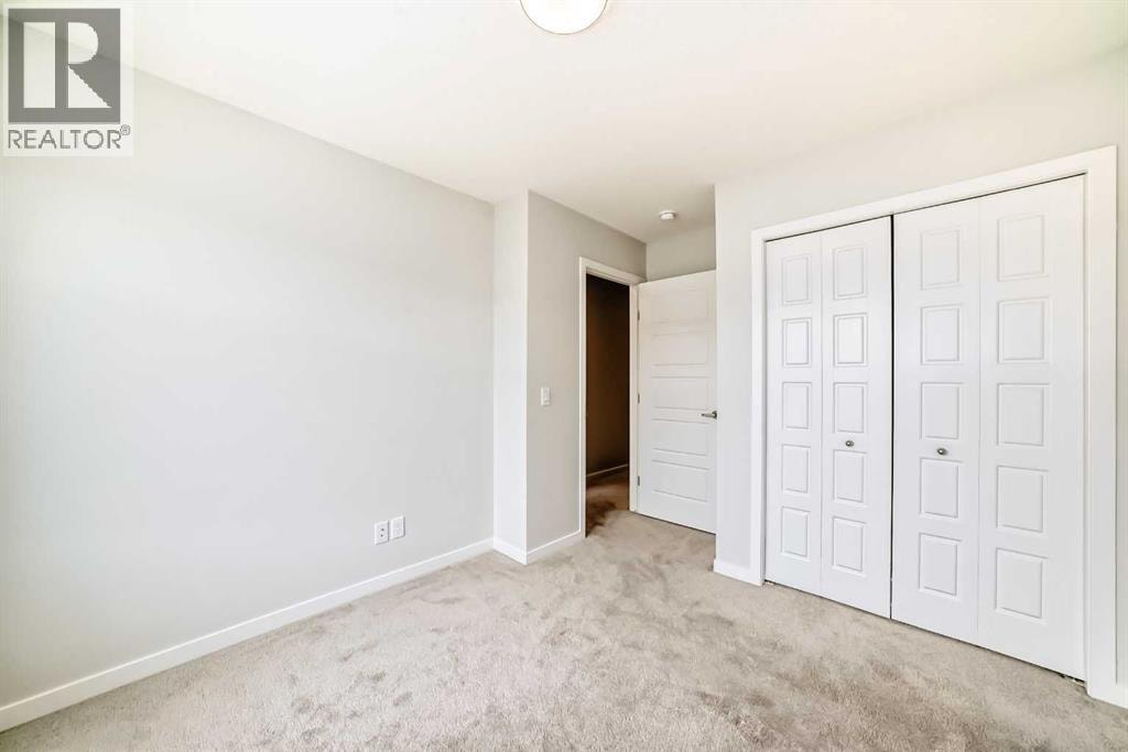 136, 42 Cranbrook Gardens SE — photo 44
