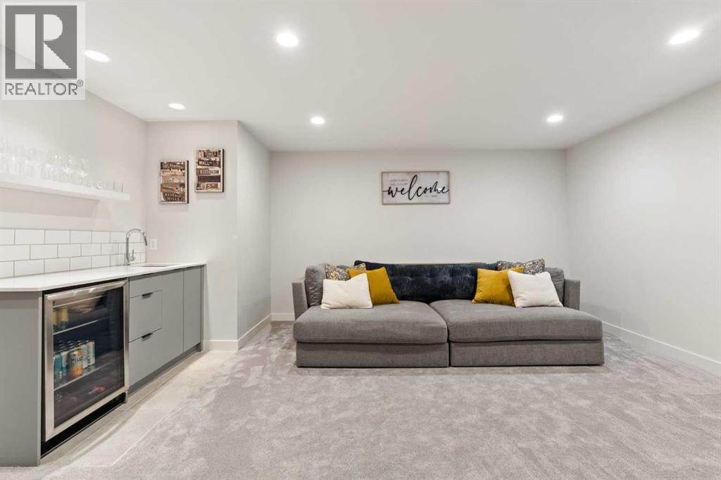 5406 21 Street SW — photo 37