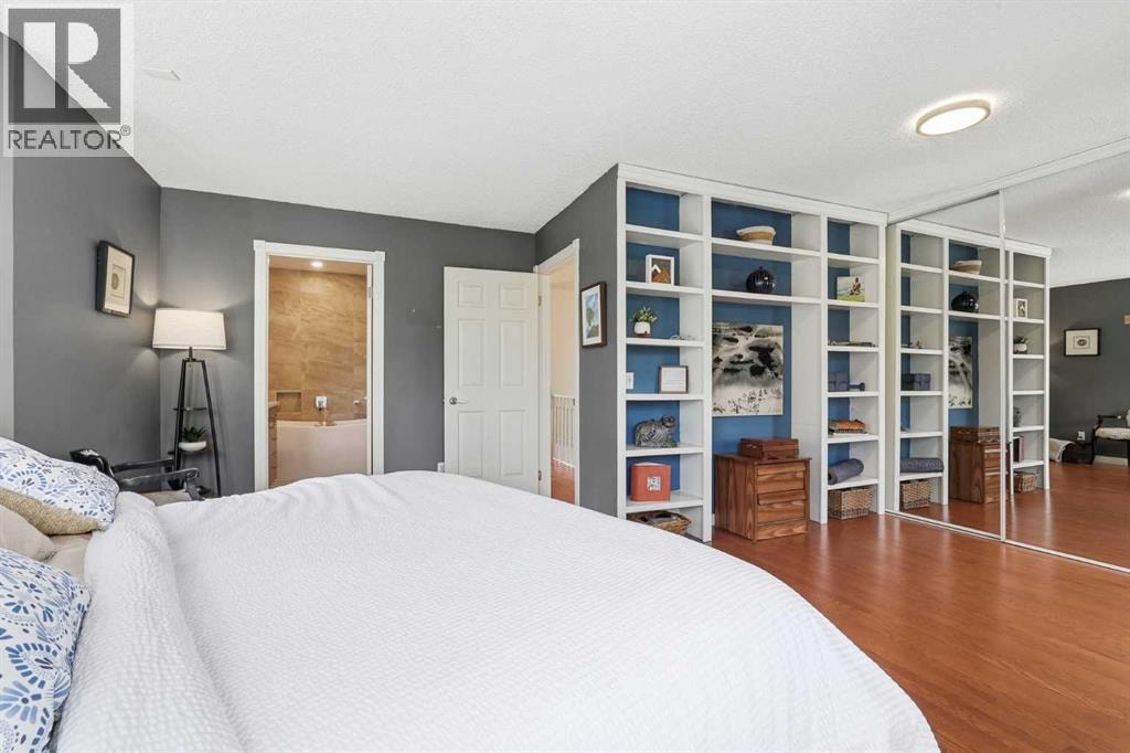 1321 10 Street SW — photo 15