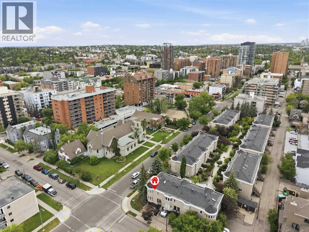 1321 10 Street SW — photo 32