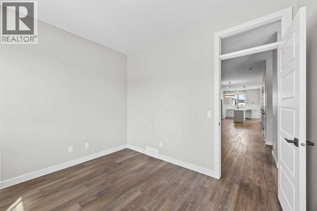 72 Amblefield View NW — photo 6
