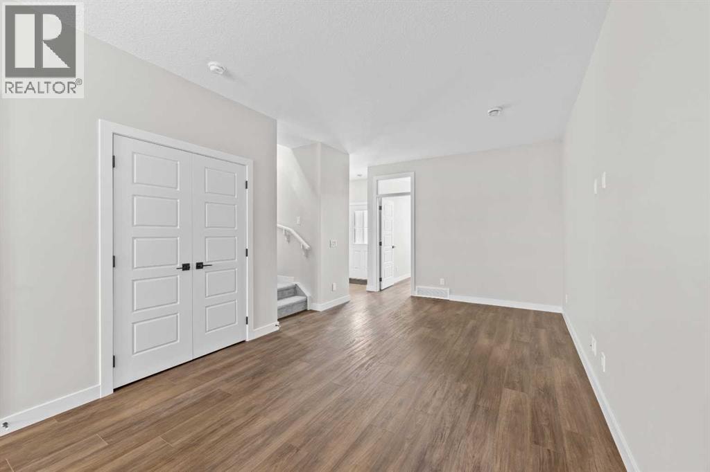 72 Amblefield View NW — photo 9