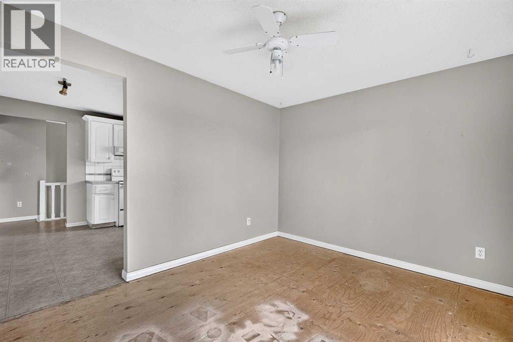 42 Huntford Close NE — photo 20