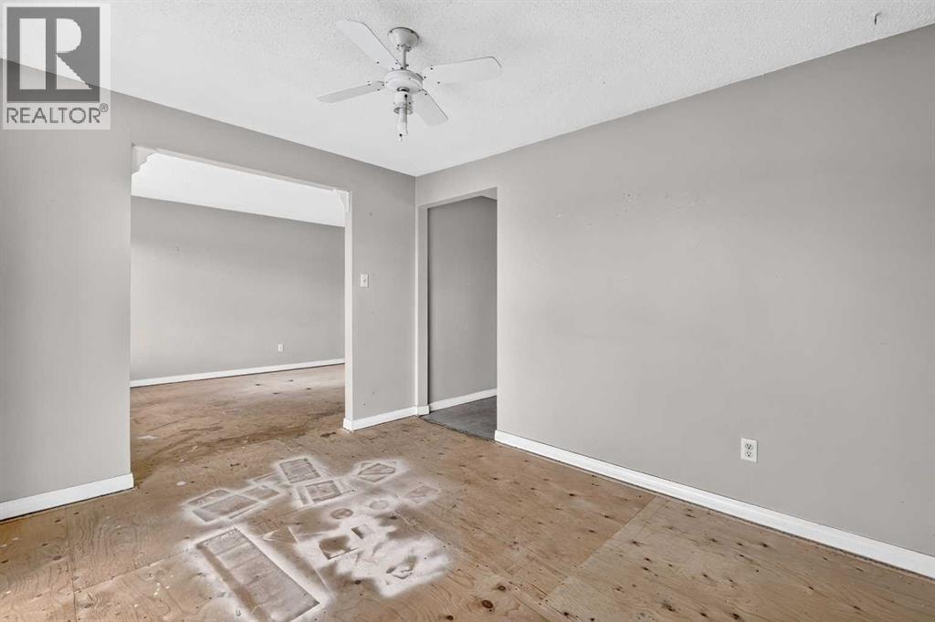 42 Huntford Close NE — photo 19