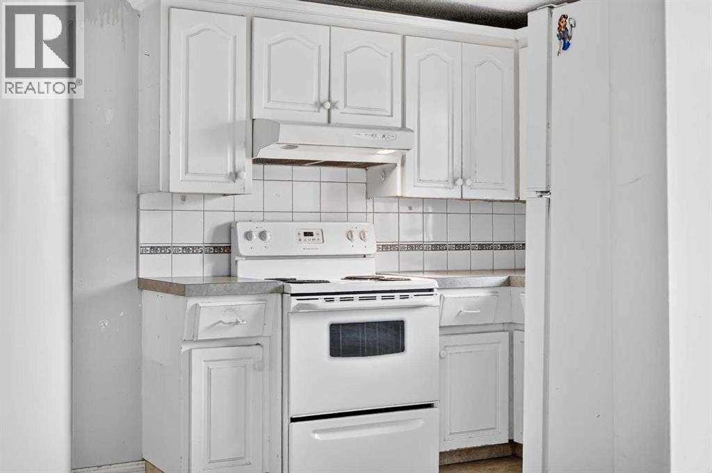 42 Huntford Close NE — photo 17
