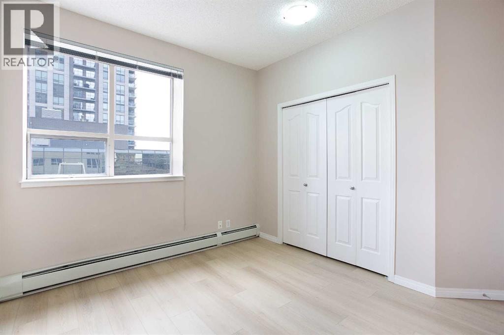 515, 1053 10 Street SW — photo 13