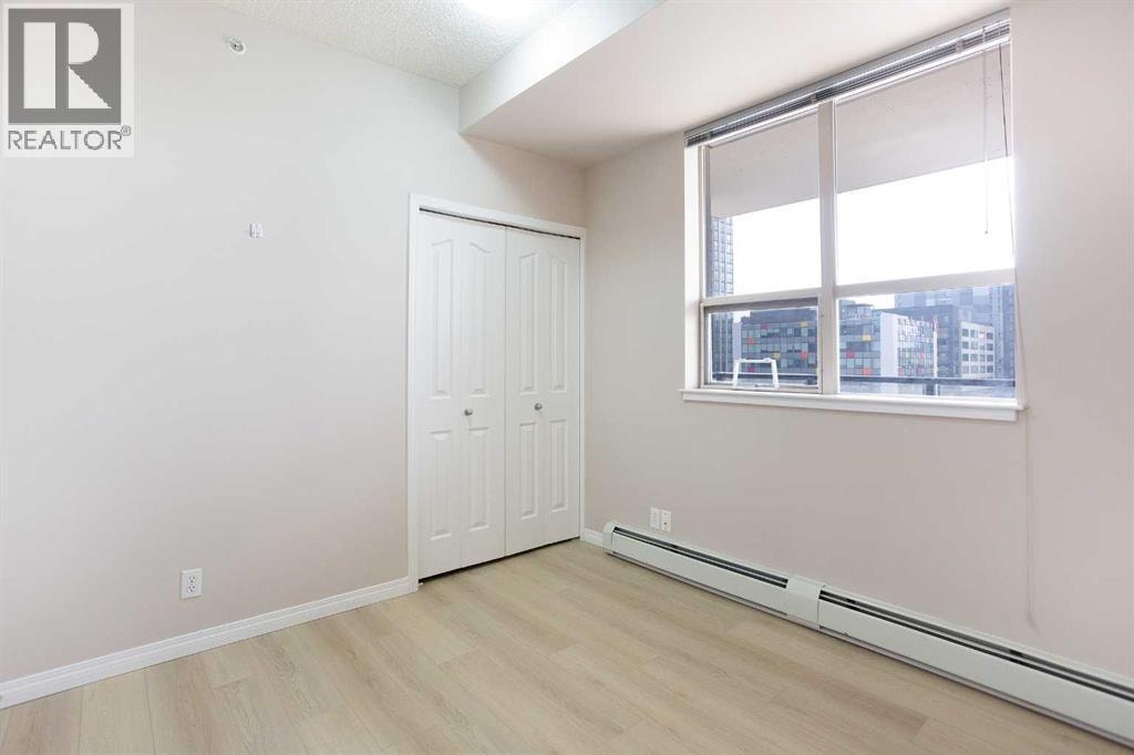 515, 1053 10 Street SW — photo 16