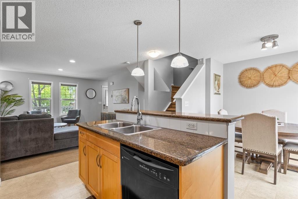 189 Country Village Manor NE — photo 12