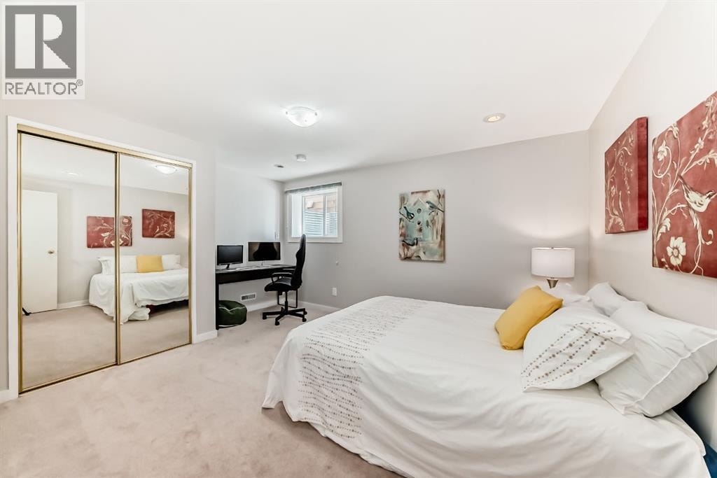 15 Hawkcliff Way NW — photo 36
