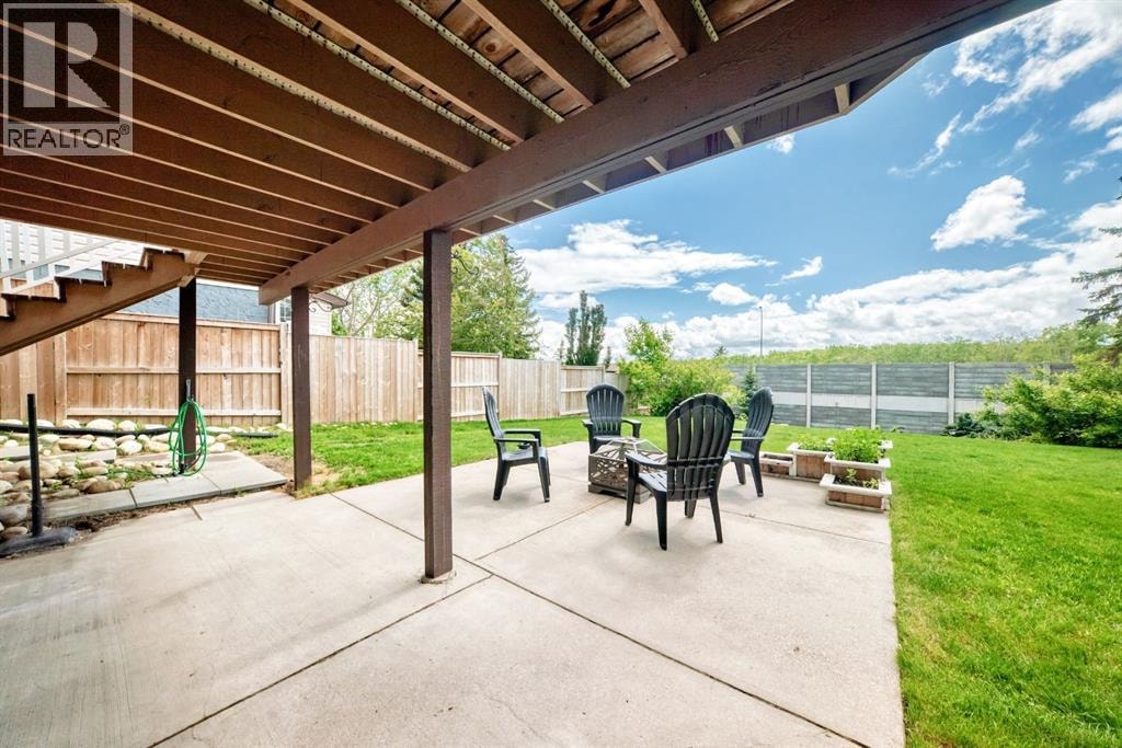15 Hawkcliff Way NW — photo 44