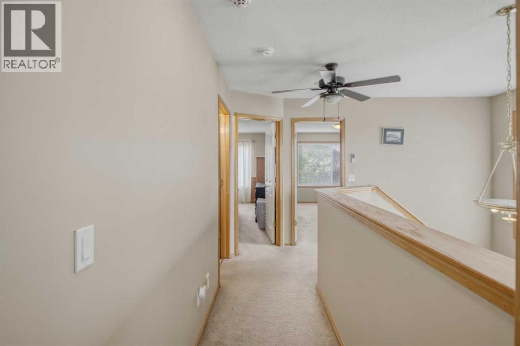 88 Willowbrook Crescent NW — photo 22