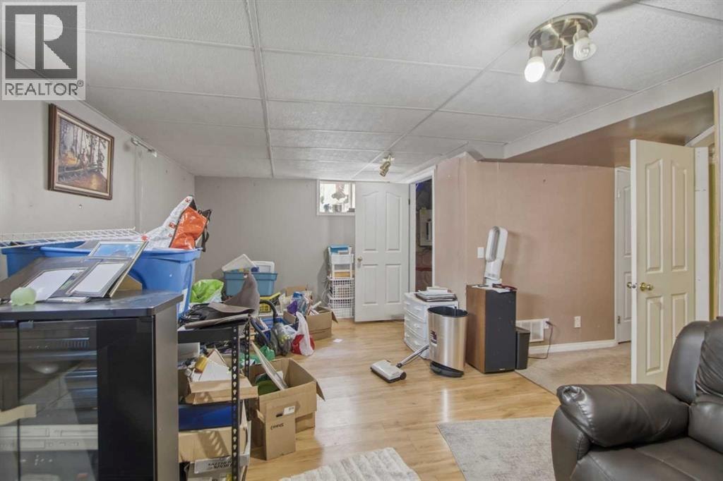 88 Willowbrook Crescent NW — photo 30