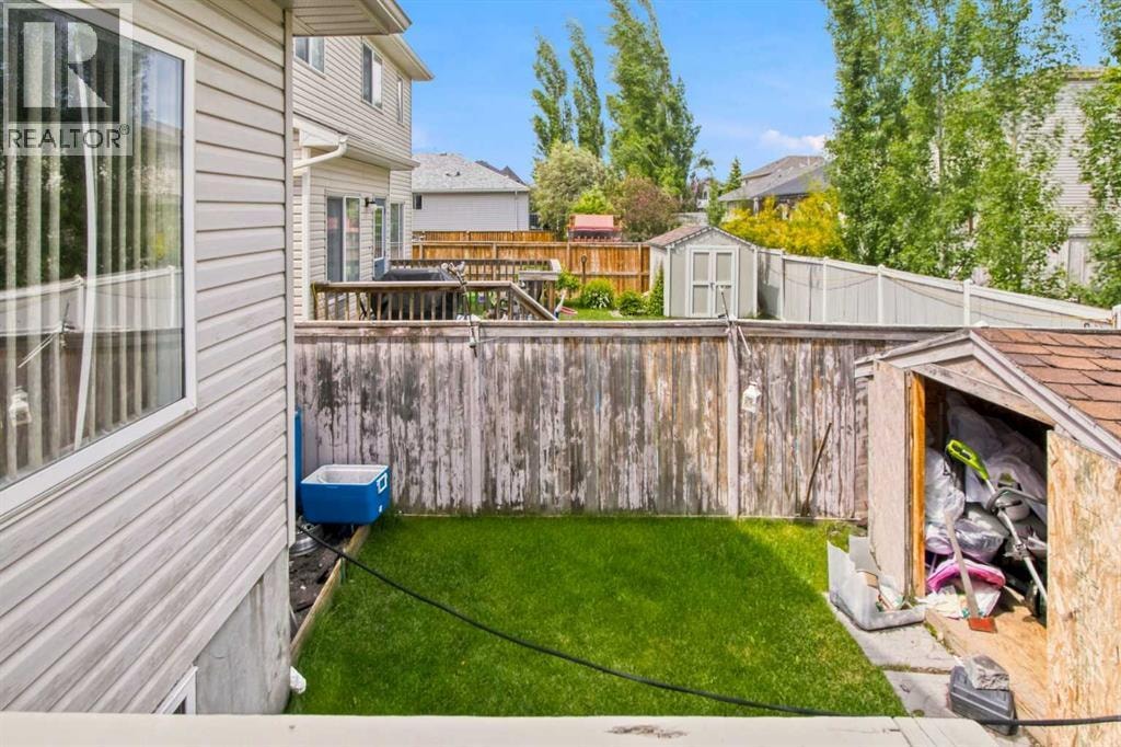 88 Willowbrook Crescent NW — photo 40