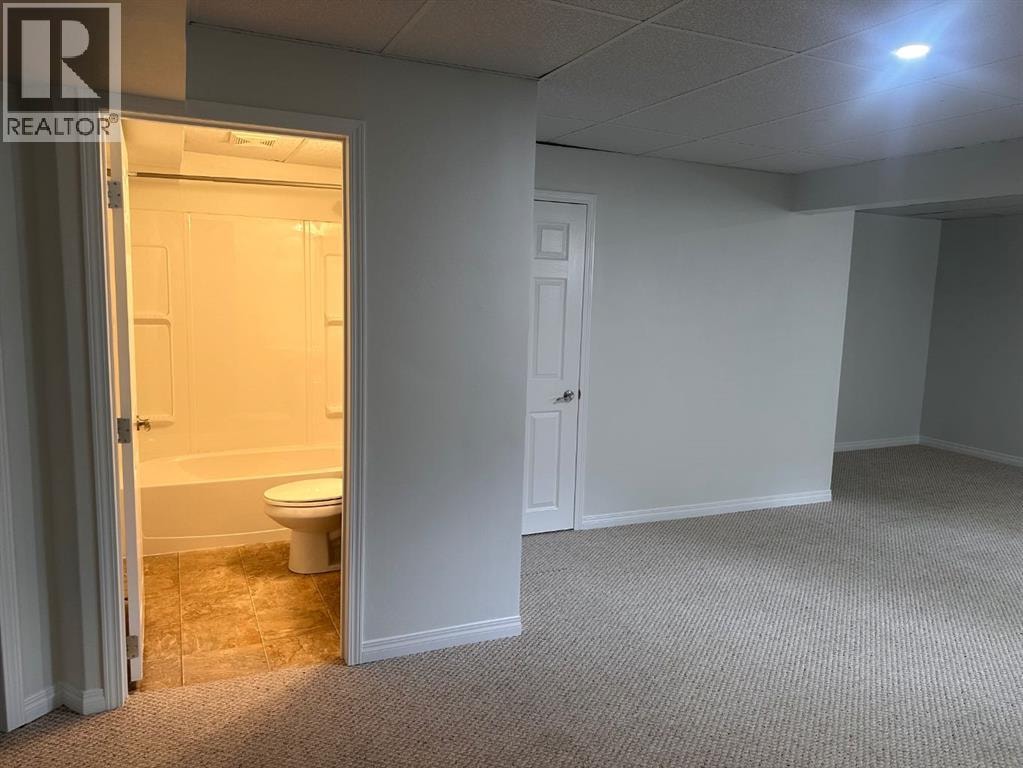 78 Crystal Shores Heights — photo 21