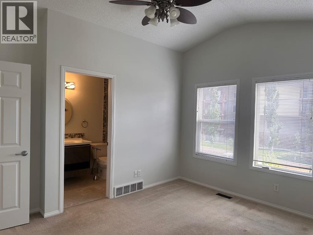 78 Crystal Shores Heights — photo 28