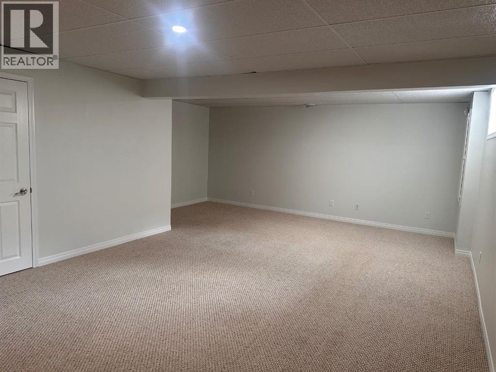 78 Crystal Shores Heights — photo 23