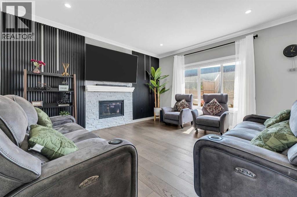 131 Sherview Grove NW — photo 3