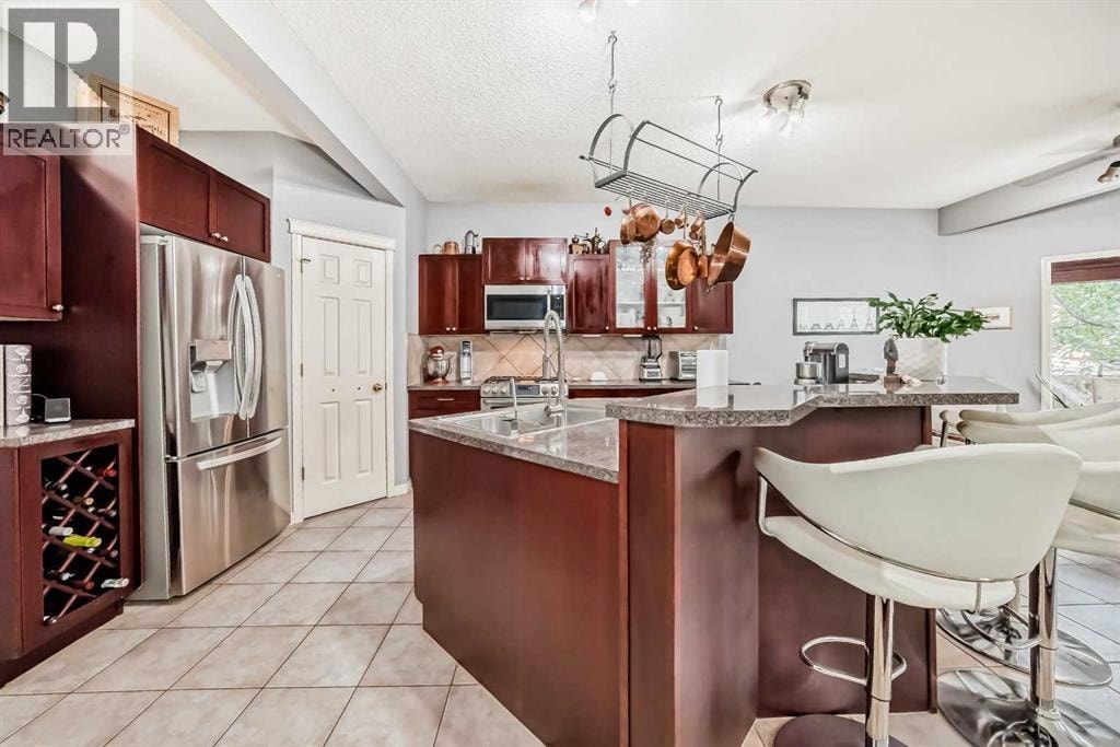 188 Chapala Drive SE — photo 10