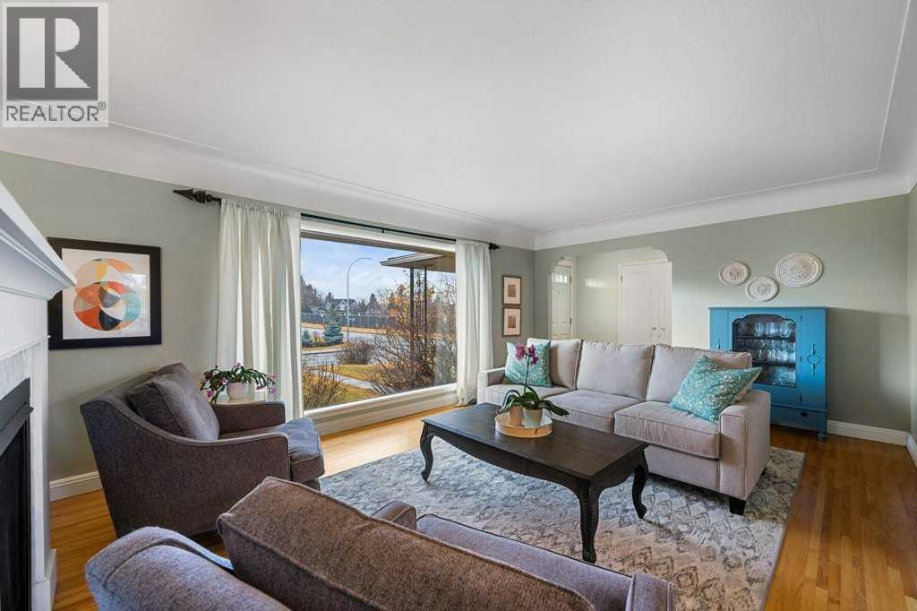 3204 24A Street SW — photo 15