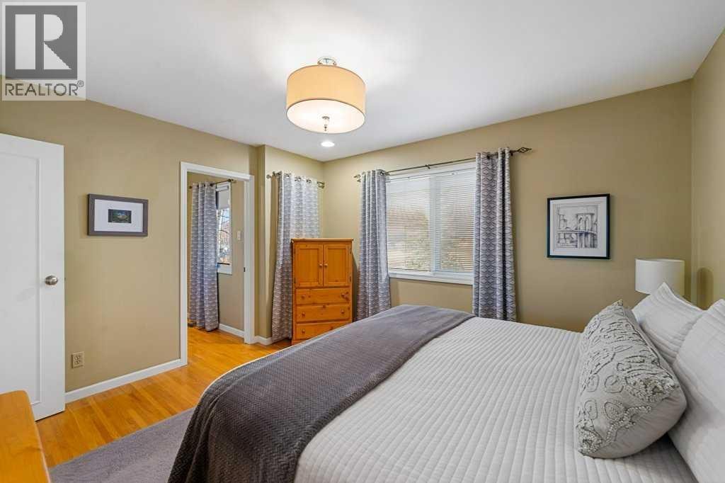 3204 24A Street SW — photo 27