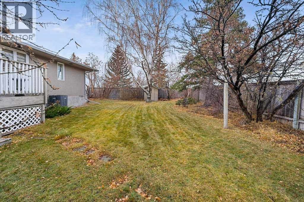 3204 24A Street SW — photo 39