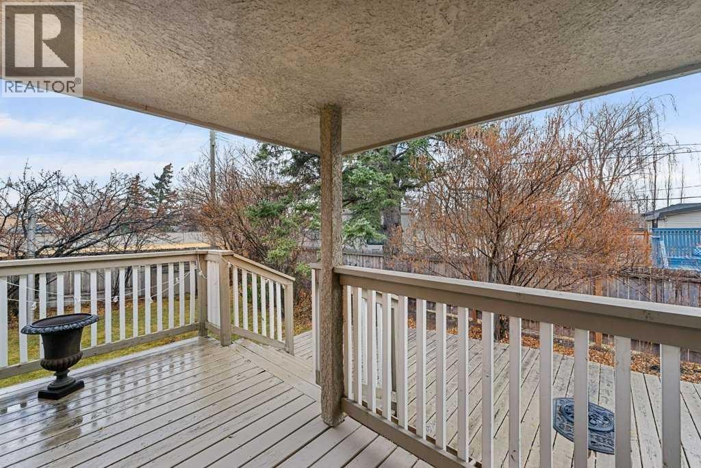 3204 24A Street SW — photo 35