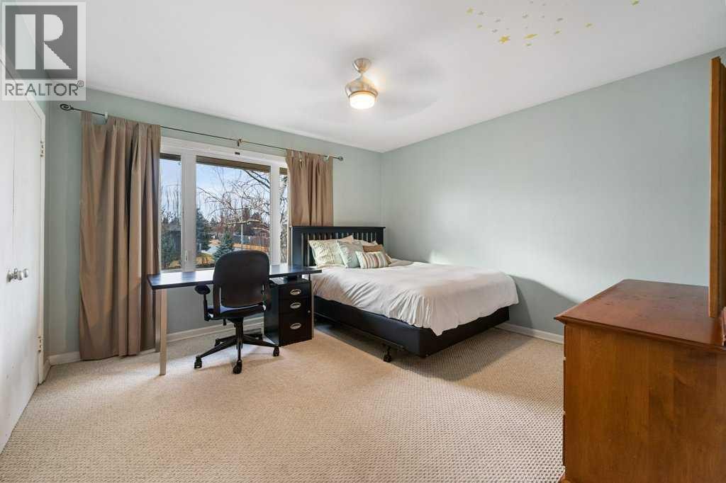 3204 24A Street SW — photo 31