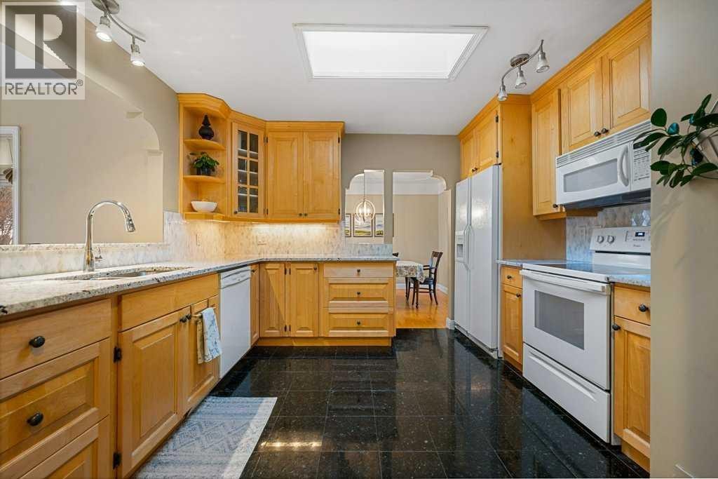 3204 24A Street SW — photo 20
