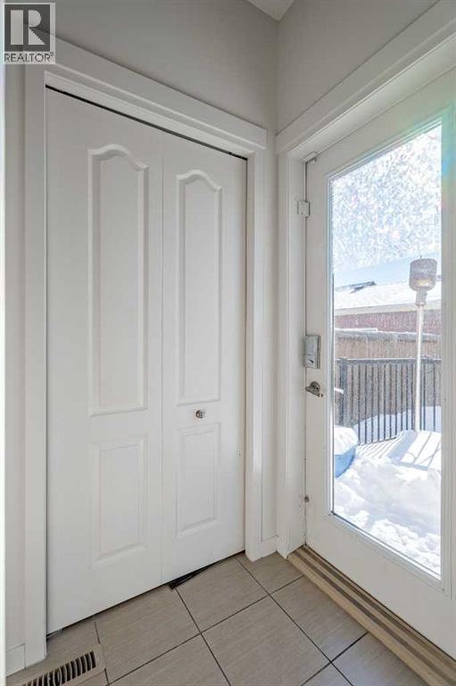 29 Evansridge Circle NW — photo 16