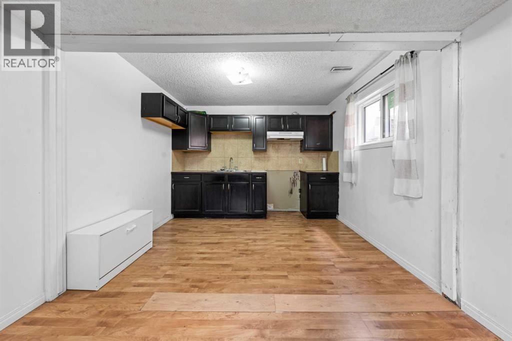 143 Castlebrook Rise NE — photo 17
