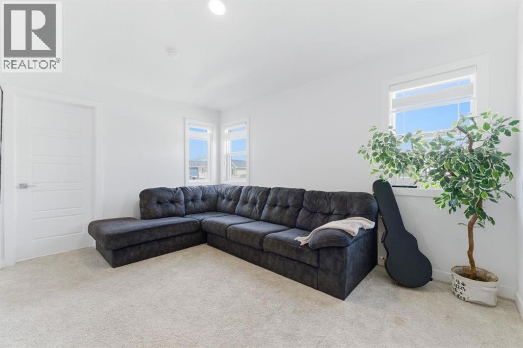 936 Langholm Drive SE — photo 23