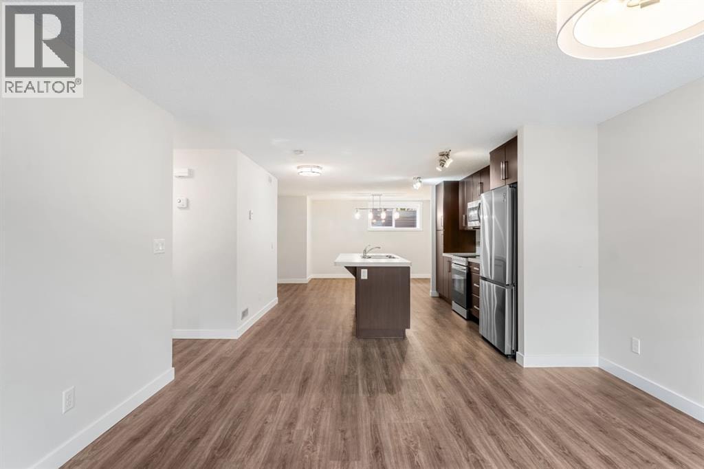517 Mckenzie Towne Close SE — photo 8