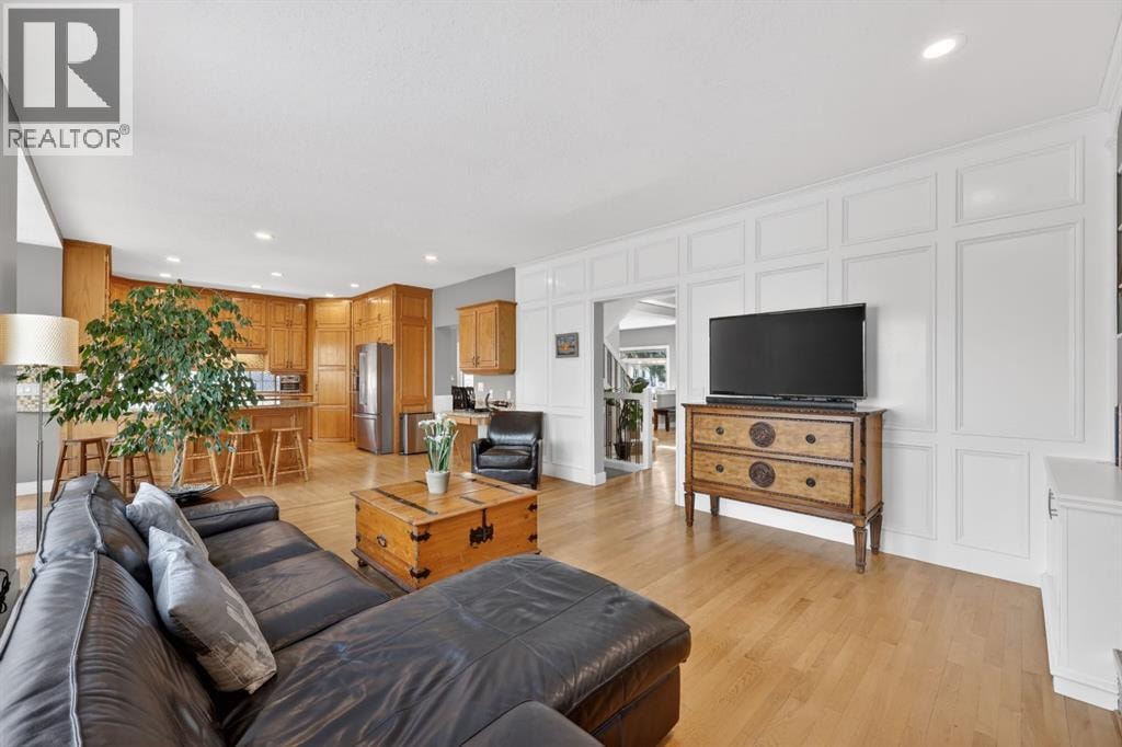222 Diamond Drive SE — photo 18