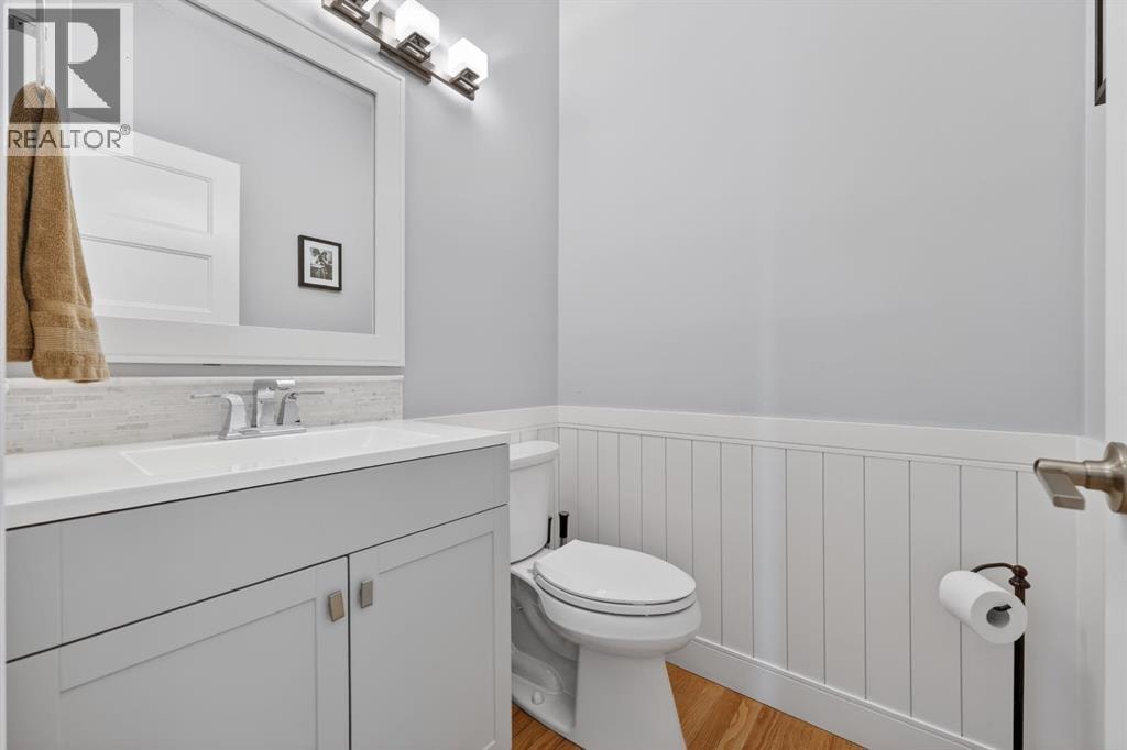 222 Diamond Drive SE — photo 20
