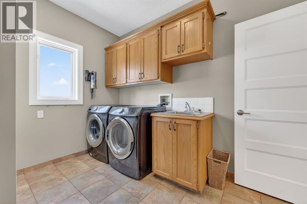222 Diamond Drive SE — photo 21