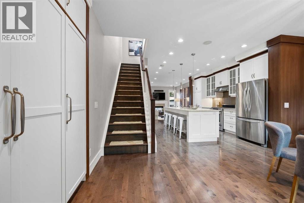 740 24 Avenue SE — photo 9