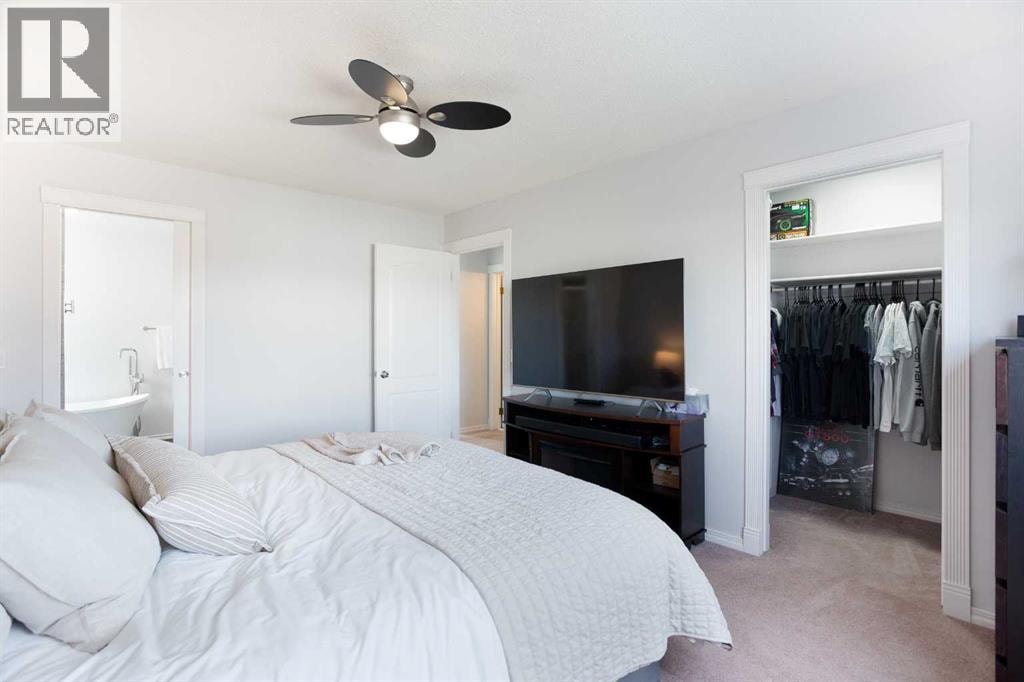 8 Thorndale Close SE — photo 25