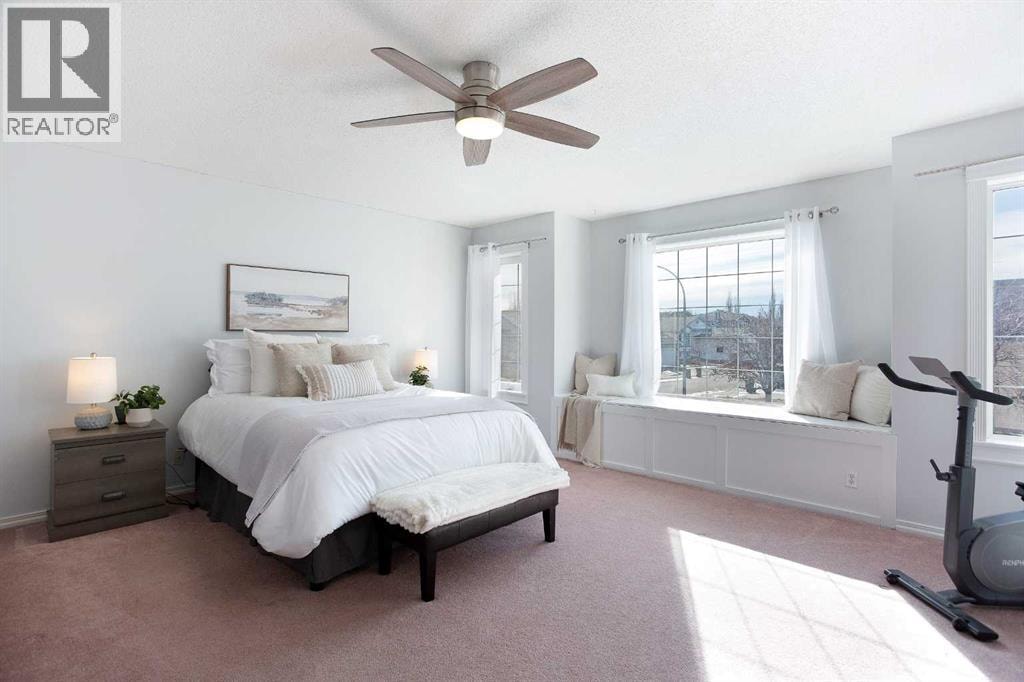8 Thorndale Close SE — photo 15