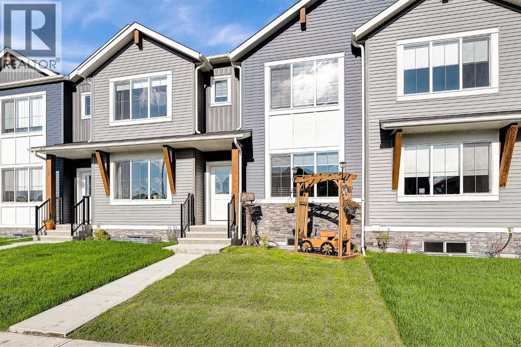 7 Emberside Park — photo 35