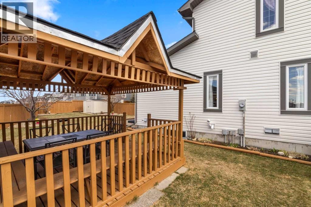 10 Taralea Bay NE — photo 33