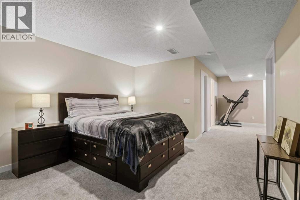 10 Taralea Bay NE — photo 25