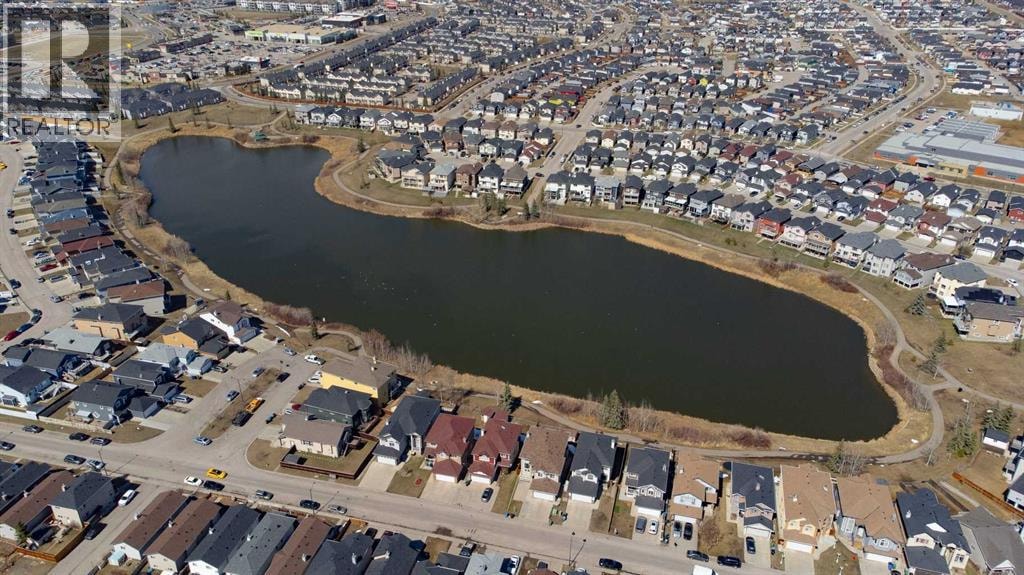 10 Taralea Bay NE — photo 40