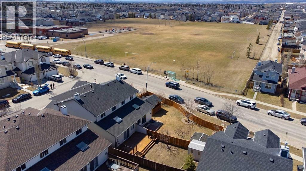 10 Taralea Bay NE — photo 37