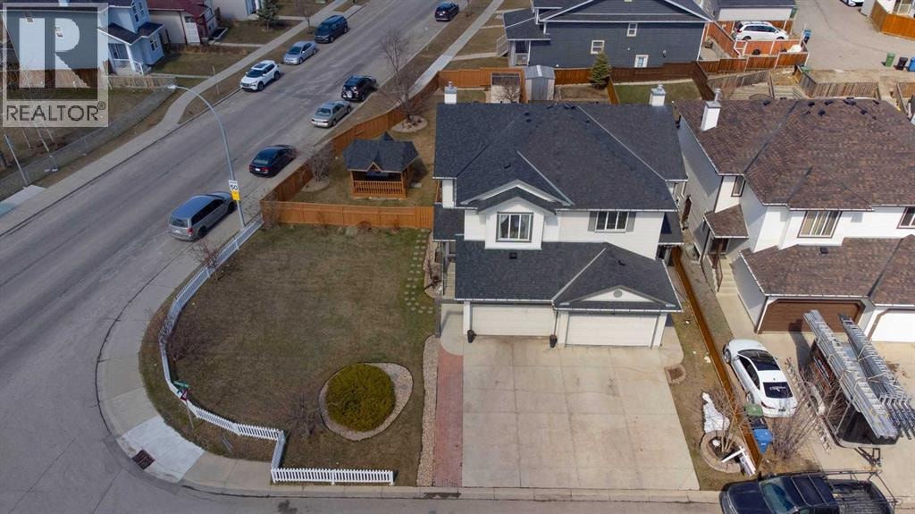 10 Taralea Bay NE — photo 41