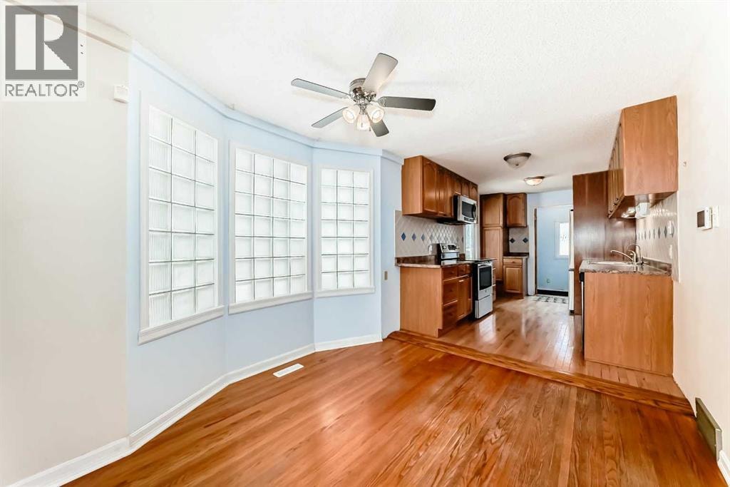 334 3 Avenue NE — photo 15