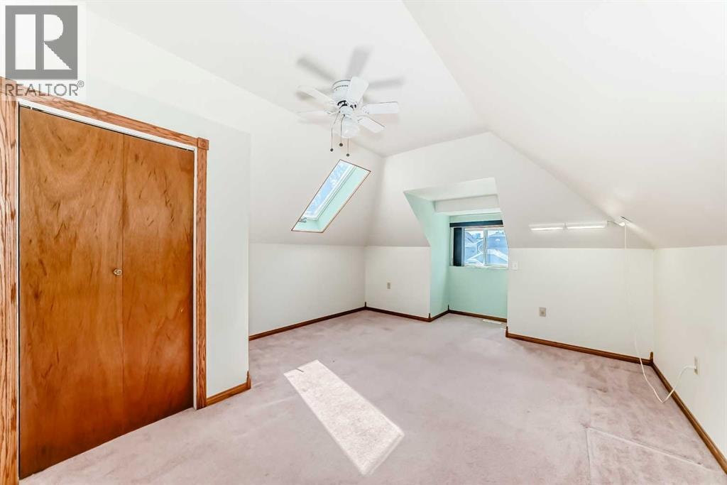 334 3 Avenue NE — photo 21