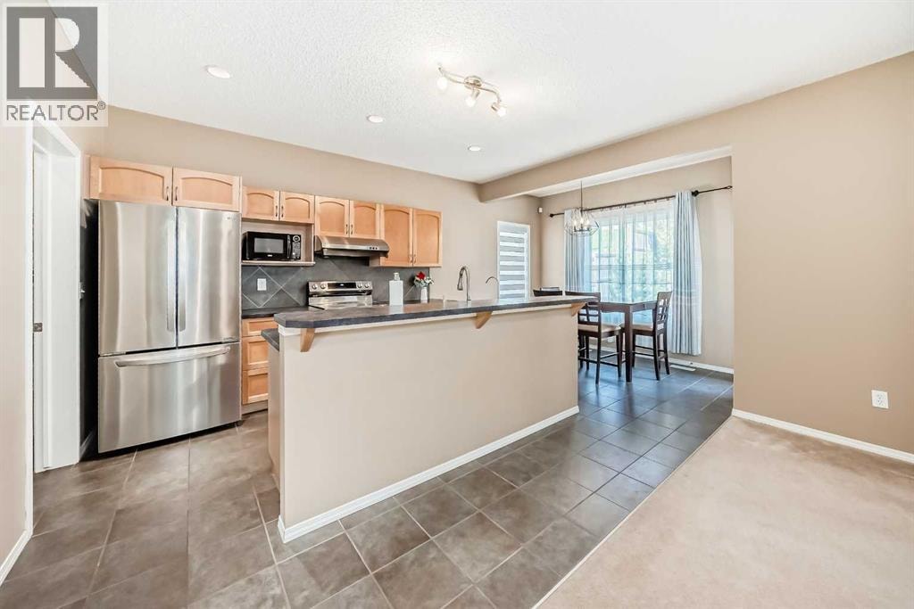 73 Royal Birch Way NW — photo 13