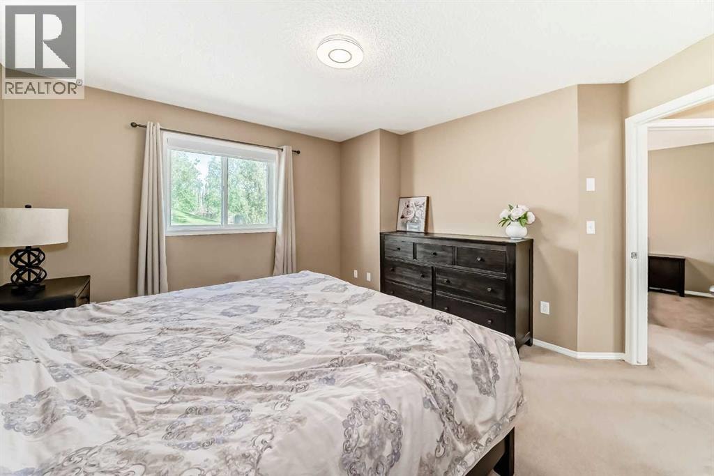 73 Royal Birch Way NW — photo 21