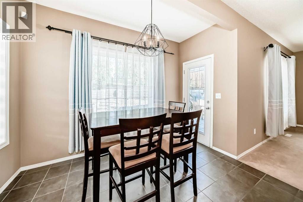 73 Royal Birch Way NW — photo 14